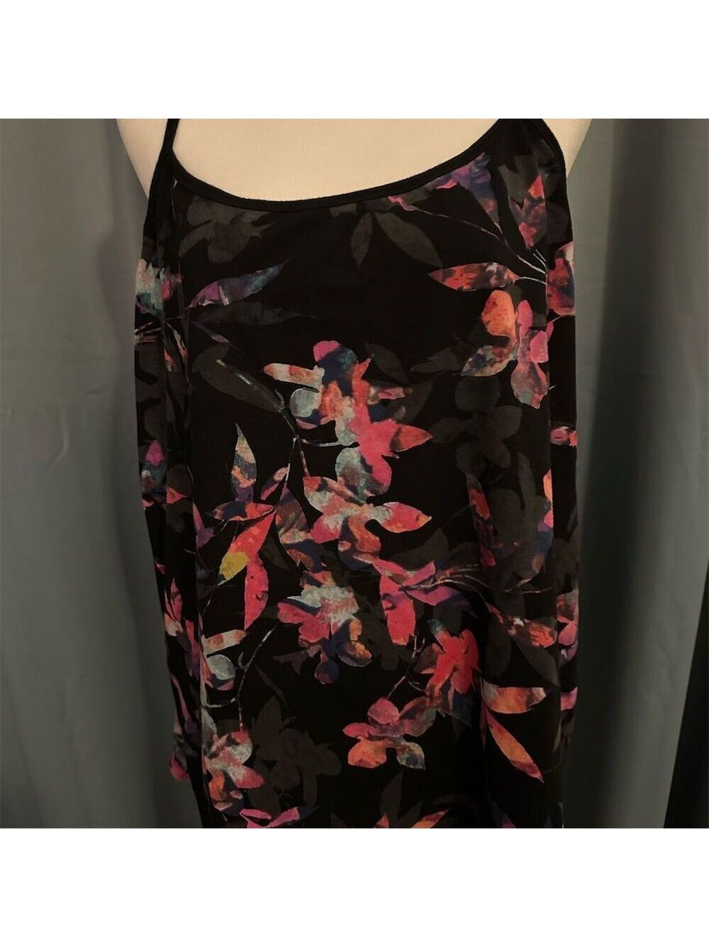 Torrid Women's Plus Size 5 Floral Cami Tank Top Multicolor - Picture 1 of 3